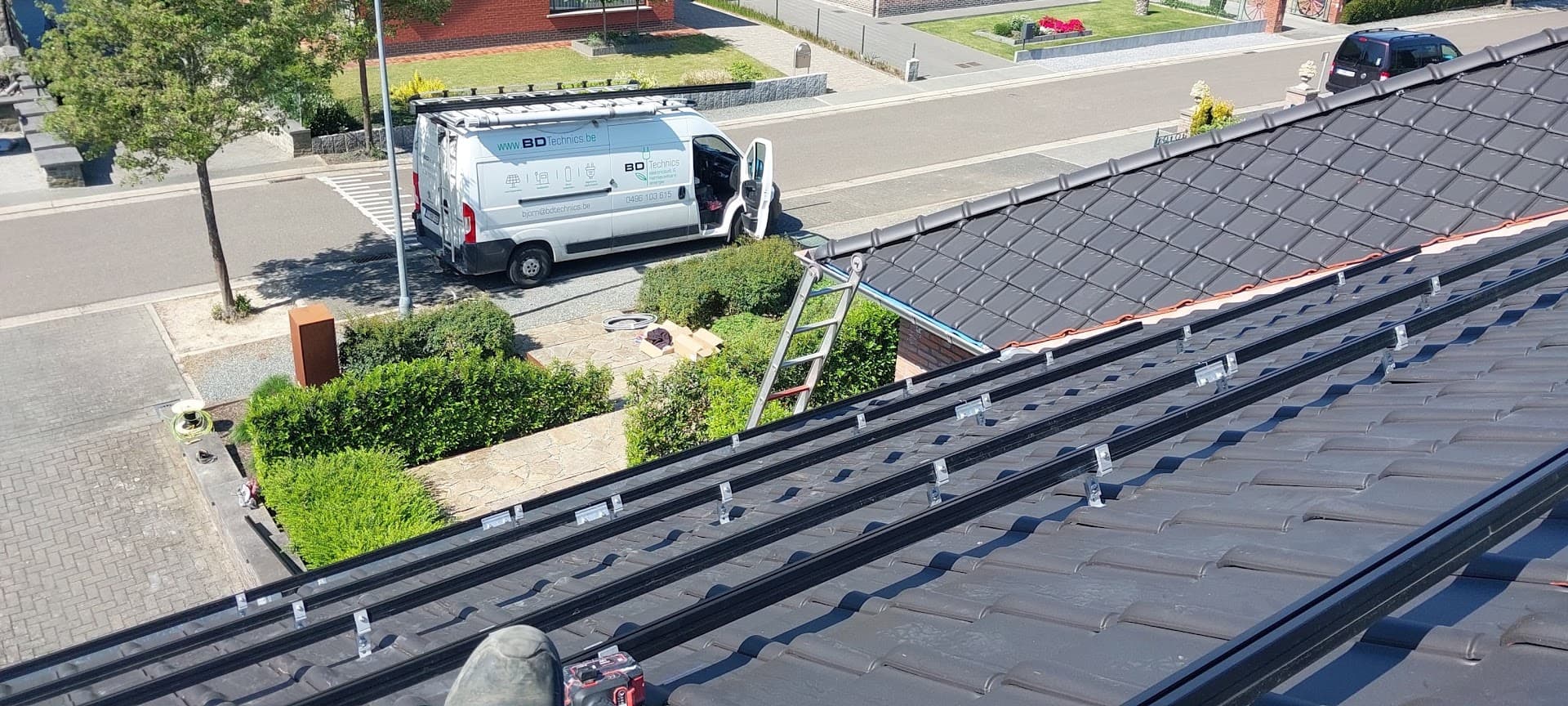 Bd Technics - zonnepanelen - batterijen - laadpalen in Begijnendijk